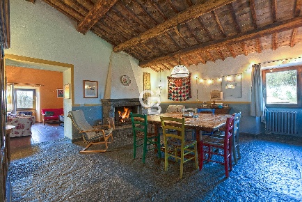 Foto Villa singola in Località Monterado, Bagnoregio di 500 m² con 7 locali