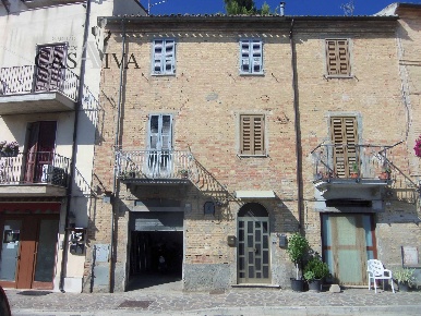 Foto Appartamento in Viale G. Leopardi, Acquaviva Picena di 100 m²