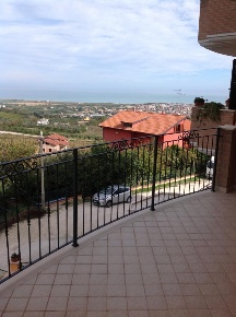 Foto Appartamento a Colonnella di 80 m² con 3 locali in vendita