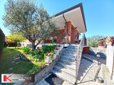 Foto Villa singola in vicolo giulio, San Giusto Canavese di 200 m²