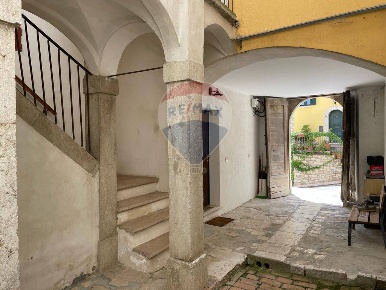 Foto Appartamento in Via Santa Lucia, Ripalimosani in vendita