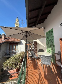 Foto Appartamento a Locate Varesino di 110 m² con 4 locali in vendita