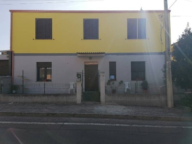 Foto Appartamento in via Umberto I, Sardara di 130 m² con 4 locali