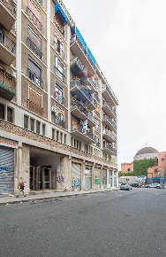 Foto Appartamento in Corso Martiri Della Liberta', Catania di 170 m²