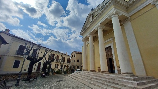 Foto Appartamento in piazza del Duomo, Maenza di 80 m² con 3 locali