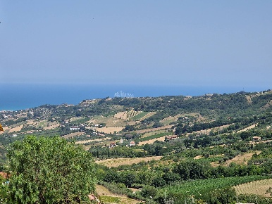 Foto Villa bifamiliare in Via Della Tartana, Acquaviva Picena di 105 m²