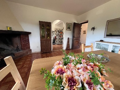 Foto Villa unifamiliare a Sorano di 184 m² con 8 locali in vendita