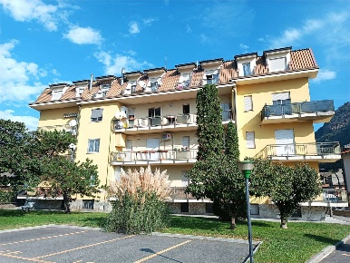 Foto Appartamento in via Nazionale per Carema, Pont-Saint-Martin in vendita