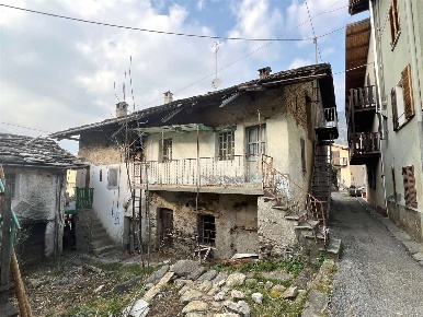 Foto Appartamento a Perosa Argentina di 93 m² con 3 locali in vendita