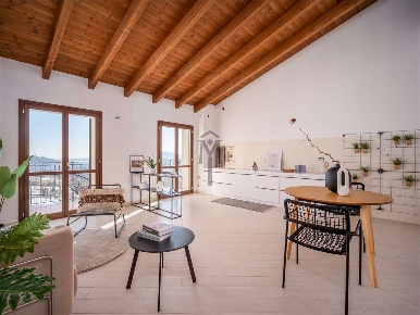Foto Appartamento in M.R. BERTOLINI, Viano di 81 m² con 4 locali in vendita