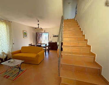 Foto Appartamento a Lucignano di 106 m² con 6 locali in vendita