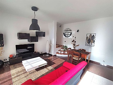 Foto Appartamento in via Nazionale per Carema, Pont-Saint-Martin in vendita