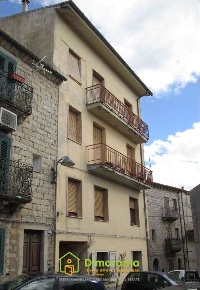 Foto Appartamento in Via Azuni/Via La Marmora, Calangianus di 80 m²