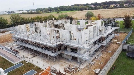 Foto Appartamento in Via Della Fonda, Masate di 112 m² con 3 locali