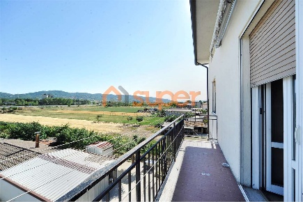 Foto Appartamento in Vocabolo Acquaiola, Piegaro di 125 m² con 4 locali