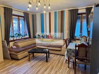Foto Appartamento in Via Sestriere 15, Perosa Argentina di 110 m²