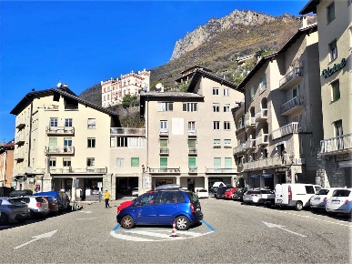 Foto Appartamento in Piazza IV Novembre, Pont-Saint-Martin in vendita