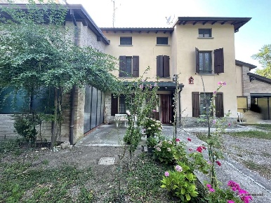 Foto Appartamento in Via Crocile, Neviano degli Arduini di 189 m²