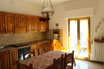 Foto Appartamento a Lucignano di 149 m² con 5 locali in vendita