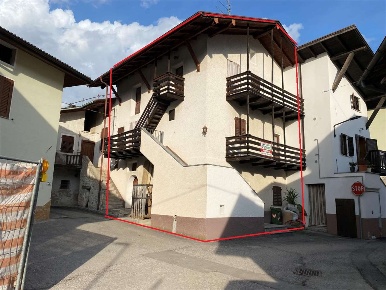Foto Appartamento in VIA EZIO FRANCESCHINI  23, Castel Ivano di 114 m²