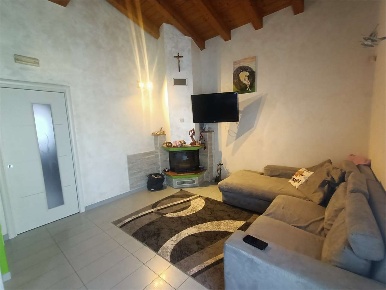 Foto Villa bifamiliare a Pravisdomini di 115 m² con 5 locali in vendita