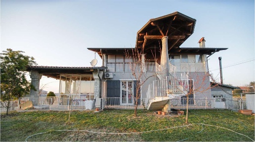 Foto Villa bifamiliare in VIA RUGGERO LEONCAVALLO  2, Bosconero di 280 m²