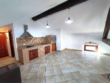 Foto Appartamento in via Chanoux 178, Pont-Saint-Martin in vendita