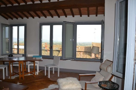 Foto Appartamento a Lucignano di 100 m² con 4 locali in vendita