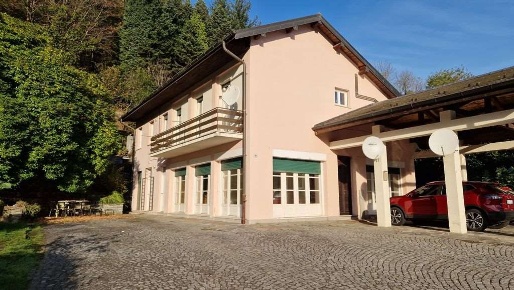 Foto Appartamento a Casale Corte Cerro di 50 m² con 2 locali in vendita