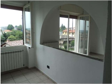 Foto Appartamento in via monte rubiano 10, Veniano di 80 m² con 2 locali