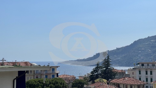 Foto Appartamento in Via della Noria 20, Ospedaletti in vendita