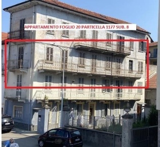 Foto Appartamento in Spianata Fiera 6, Romagnano Sesia di 96 m² in aste