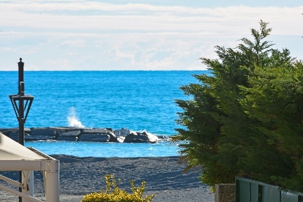 Foto Appartamento in Largo Parodi  1, San Bartolomeo al Mare in vendita