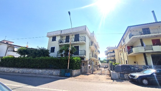 Foto Appartamento in Via Valeriana 18, Tufino di 113 m² con 3 locali