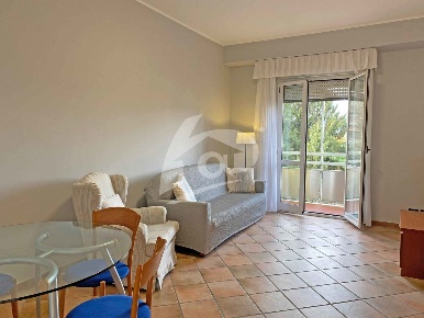 Foto Appartamento in Via Verbano 14, Leggiuno di 75 m² con 3 locali