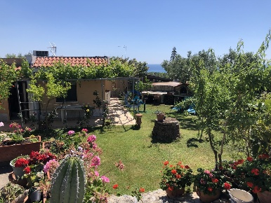Foto Appartamento a Squillace di 70 m² con 3 locali in affitto
