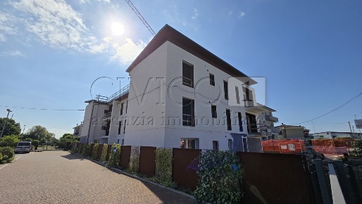 Foto Appartamento in Viale Riviera Berica 26, Nanto di 158 m² con 5 locali