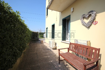 Foto Appartamento a Grumolo delle Abbadesse di 111 m² con 6 locali