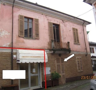 Foto Villa a schiera in Via Bruno Graziani 35, Alessandria di 183 m²