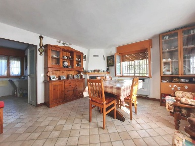 Foto Villa unifamiliare in Vicanino, Lugagnano Val d'Arda di 160 m²