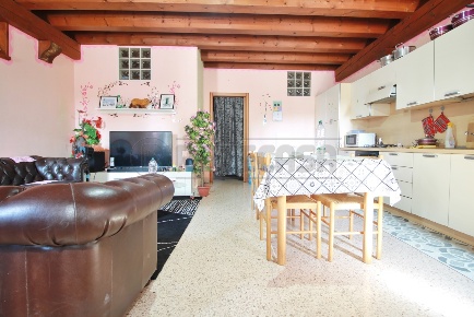 Foto Appartamento in Via Canova 6, Gambellara in vendita