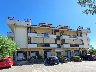 Foto Appartamento a Squillace di 120 m² con 3 locali in vendita