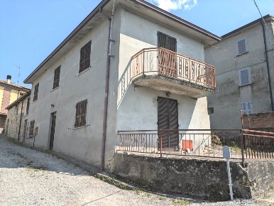 Foto Villa singola in velleia romana, Lugagnano Val d'Arda di 110 m²