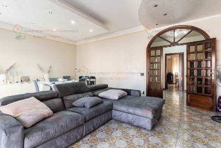 Foto Appartamento a Siracusa di 165 m² con 5 locali in vendita