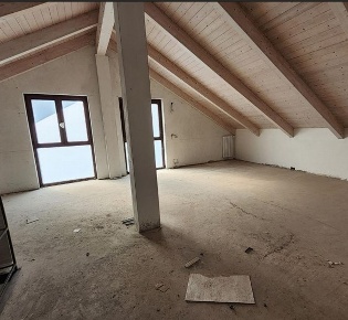 Foto Villa a schiera in Strada dei comuni 2, Caselette di 136 m² all'asta