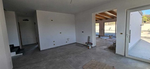 Foto Villa unifamiliare a Aci Bonaccorsi di 160 m² con 6 locali in vendita