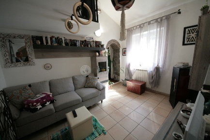 Foto Appartamento a Riccò del Golfo di Spezia di 90 m² con 5 locali