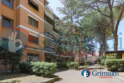 Foto Appartamento in Piazza civitella paganico 12, Roma di 158 m²