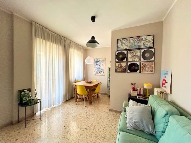 Foto Appartamento in Via Vagnone 3, Torino di 60 m² con 3 locali in vendita