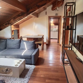 Foto Appartamento in Via Morgagni, Milano di 76 m² con 3 locali in vendita